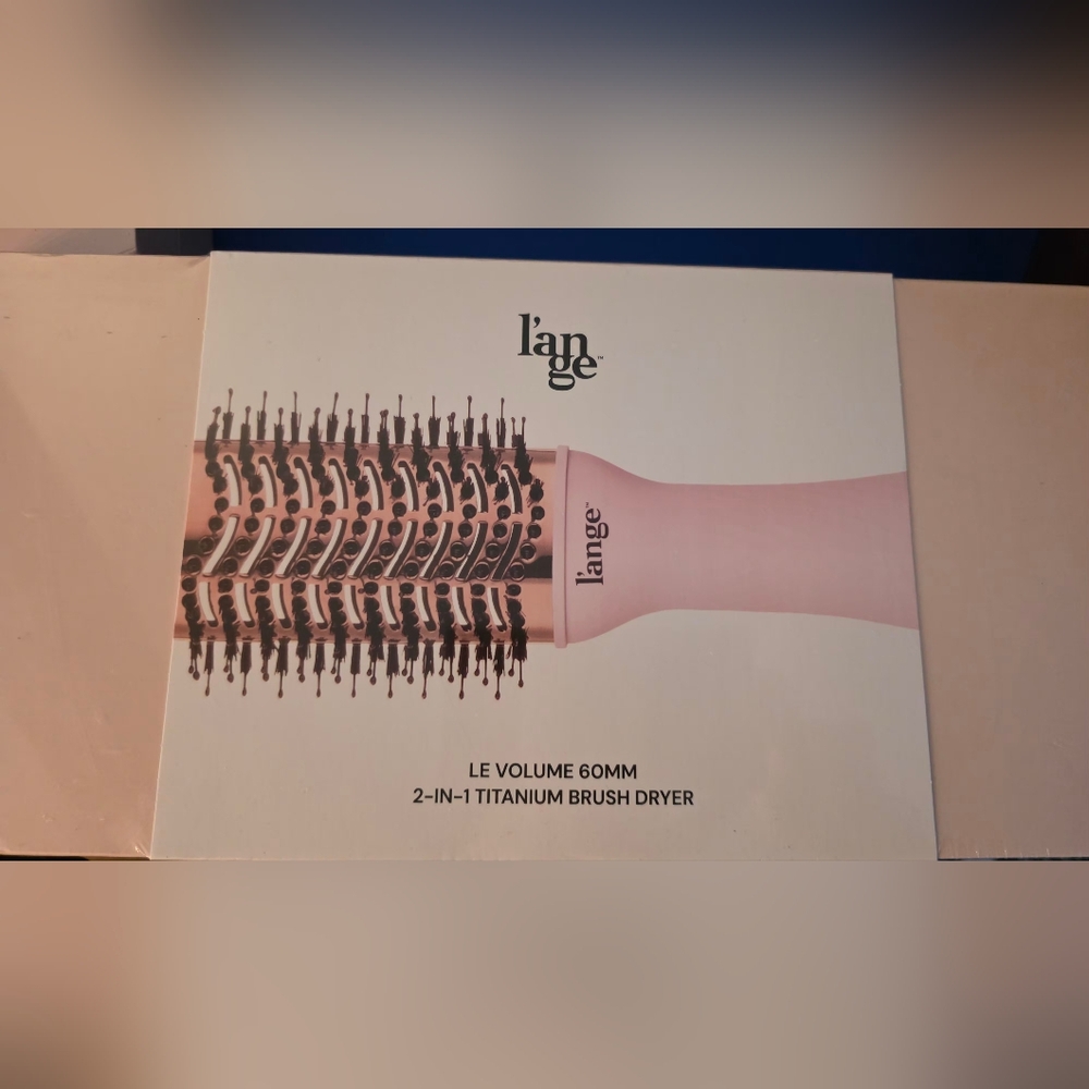 Lange LE Volume Round 2-in-1 Titanium Brush Dryer